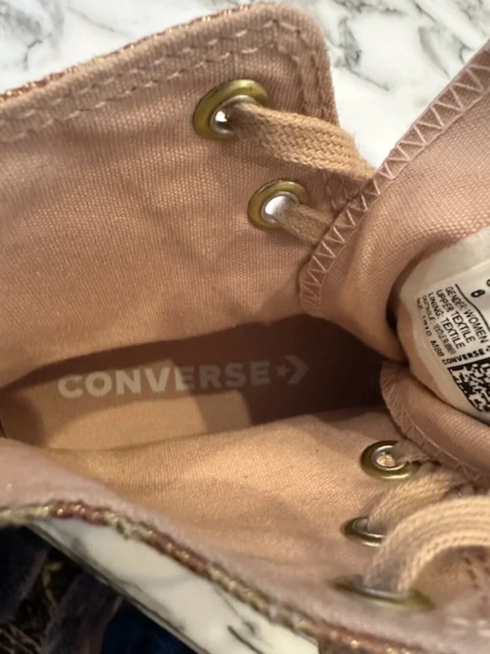 Converse Rose Gold Chuck Taylor Womens High Tops EUC Size 6